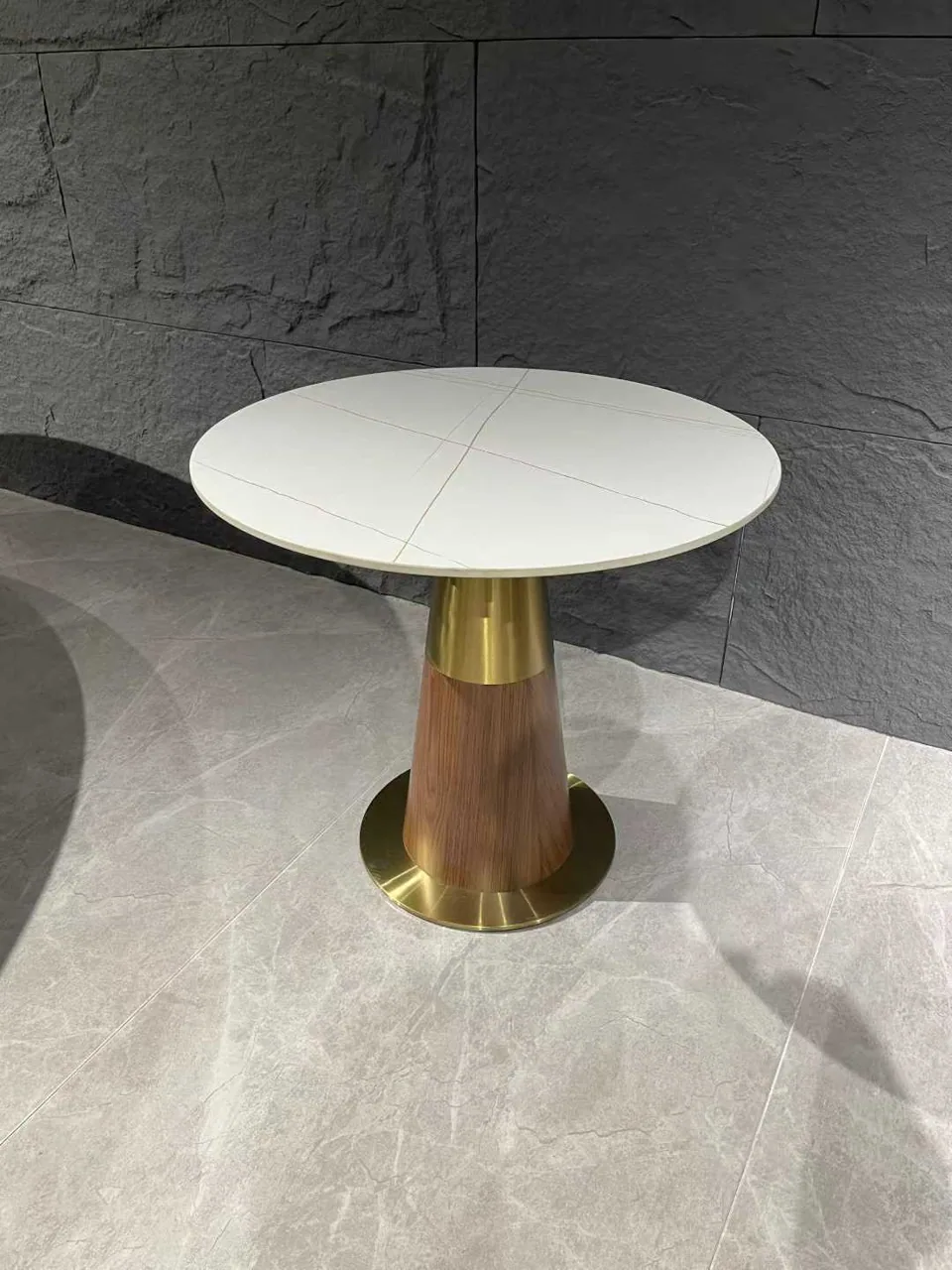 Brass Collar Walnut Cone Round